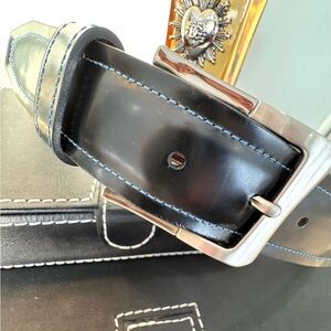 Edgy Black Leather Belt Blue Stitching Mens Sz 34